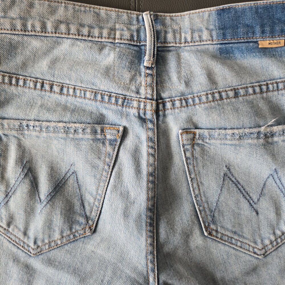 MOTHER Jeans. The Stunner, Ankle Chew. Size 24 - Picture 4 of 7